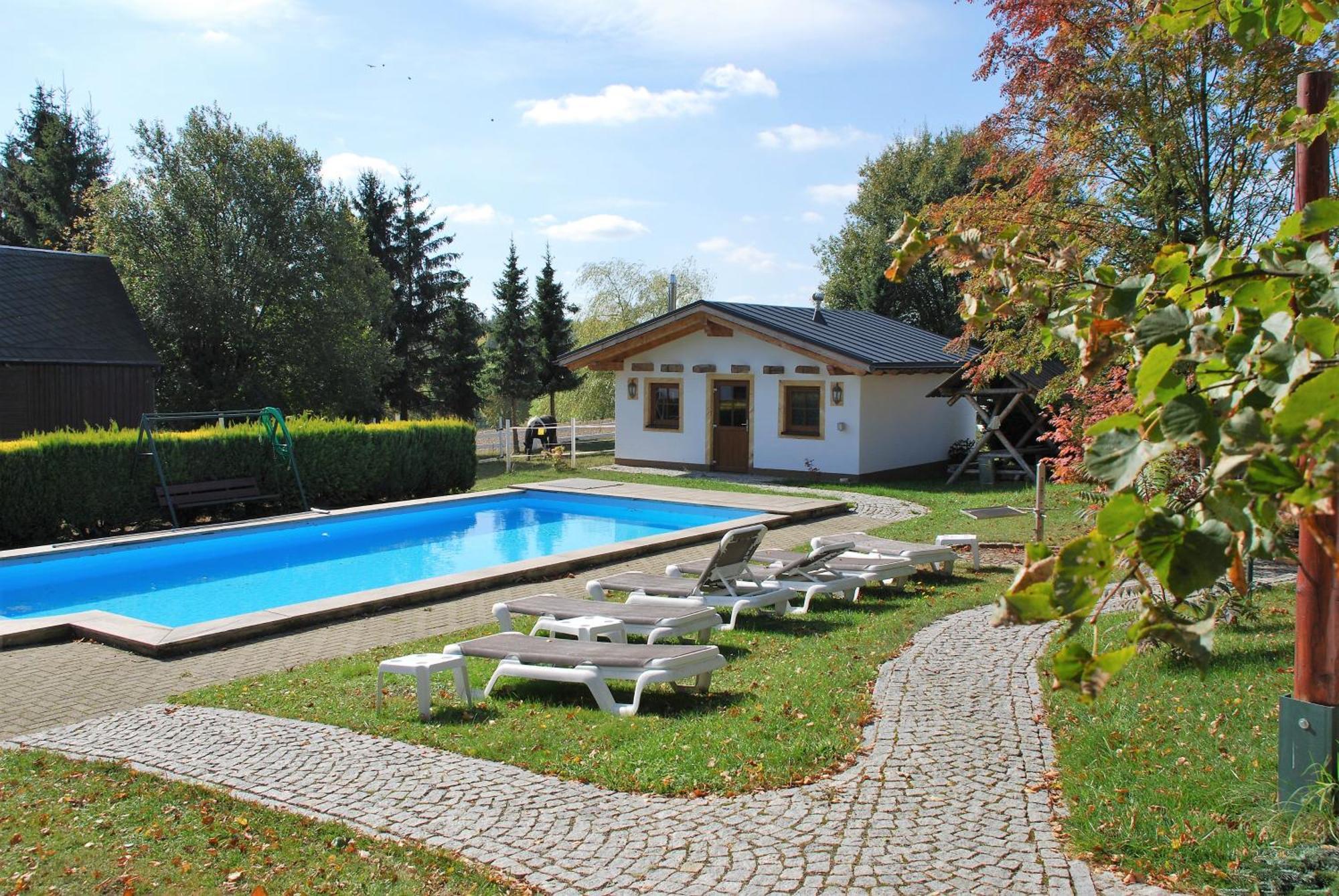 Hotel Alpenhof Markneukirchen Luaran gambar