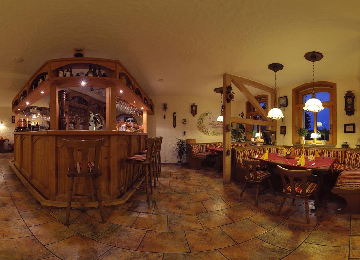 Hotel Alpenhof Markneukirchen Luaran gambar