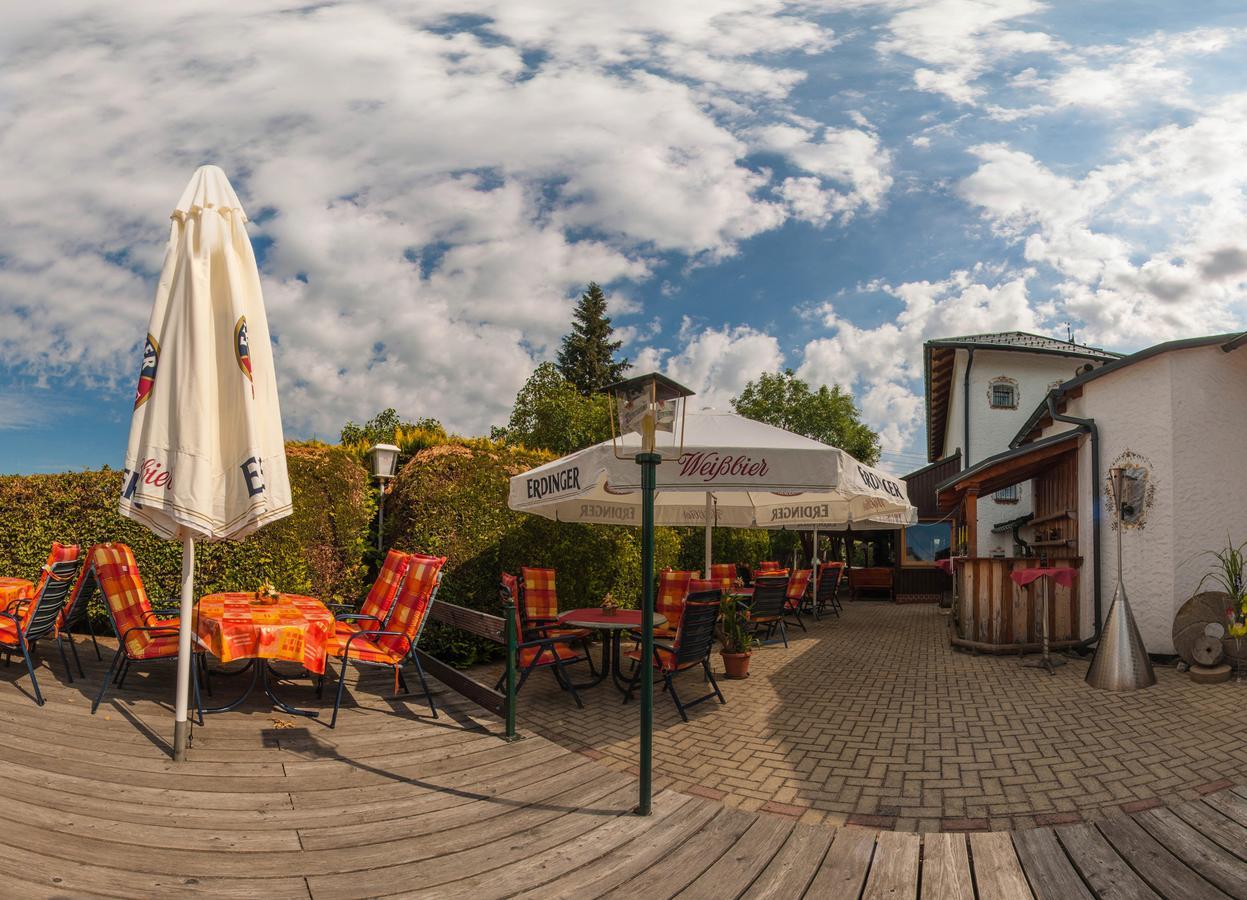 Hotel Alpenhof Markneukirchen Luaran gambar